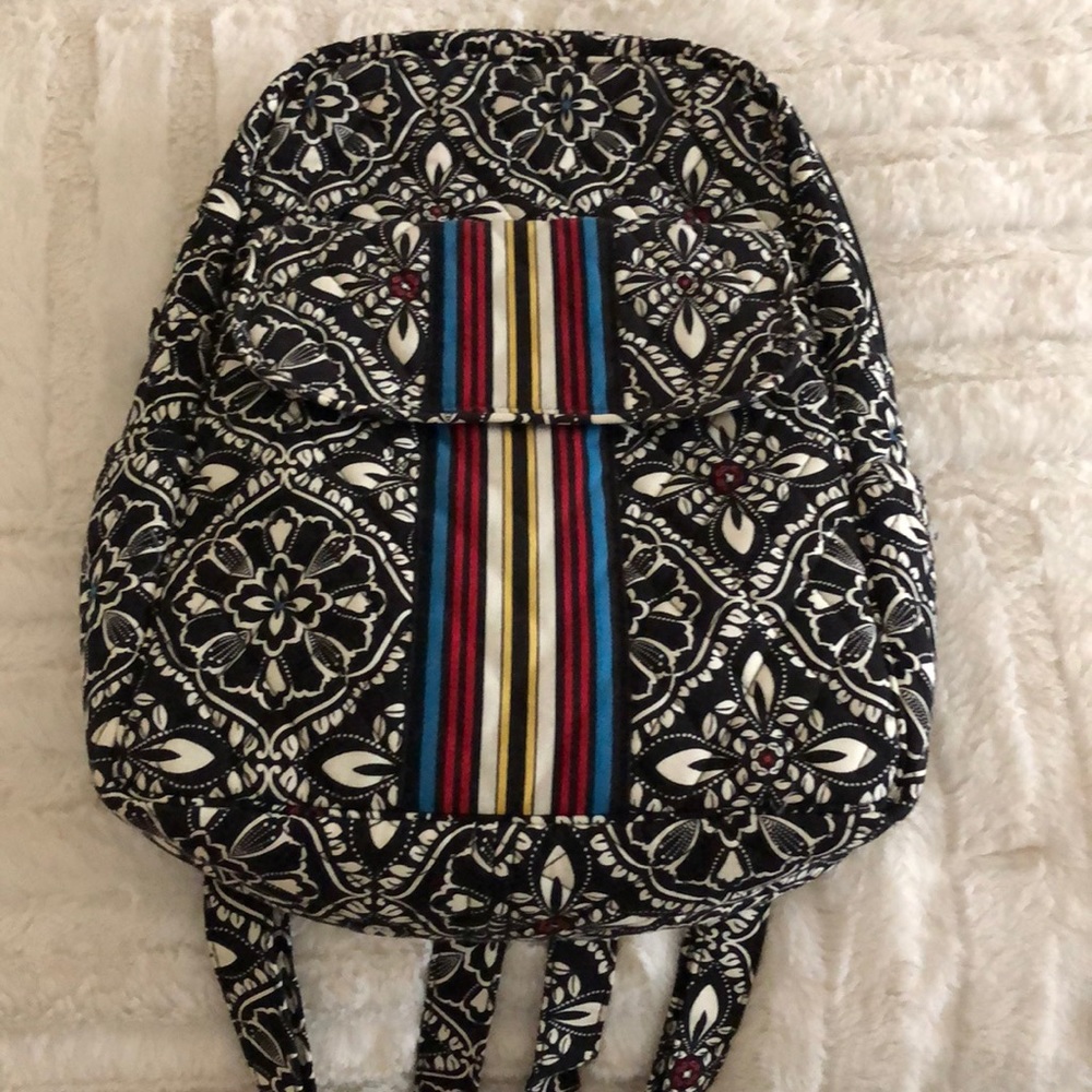 BRAND NEW NEVER USED Vera Bradley Fashion Bookbag